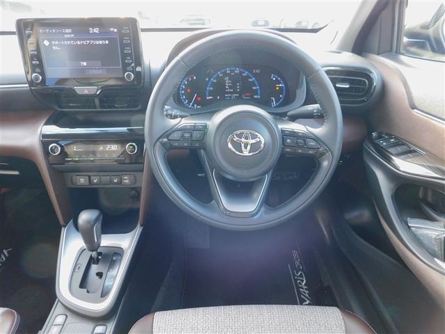 ヤリスクロス Z バックモニタ 横滑り防止システム エアロ イモビ カーテンエアバッグ クルーズC エアコン スマートキ- アルミ キーフリー パワステ ダブルエアバック LEDヘット エアバッグ 記録簿有 ABS(4枚目)