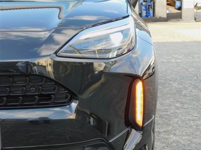 ヤリスクロス Z バックモニタ 横滑り防止システム エアロ イモビ カーテンエアバッグ クルーズC エアコン スマートキ- アルミ キーフリー パワステ ダブルエアバック LEDヘット エアバッグ 記録簿有 ABS(32枚目)