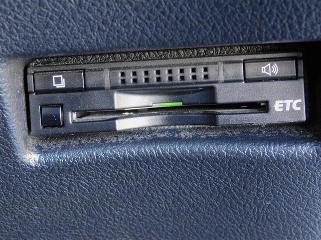 シエンタ ハイブリッドG LEDライト Bカメラ 地デジ DVD キーフリー スマキー 横滑り防止システム ナビTV ETC ドライブレコーダー イモビライザー 運転席エアバック メディアプレイヤー接続 アルミホイール PW(17枚目)