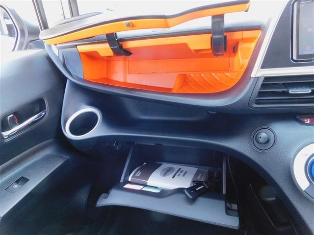 シエンタ ハイブリッドG LEDライト Bカメラ 地デジ DVD キーフリー スマキー 横滑り防止システム ナビTV ETC ドライブレコーダー イモビライザー 運転席エアバック メディアプレイヤー接続 アルミホイール PW(25枚目)