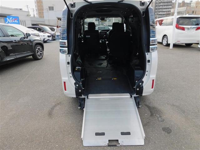 ヴォクシー ＺＳウェルキャブクルマイス（10枚目）