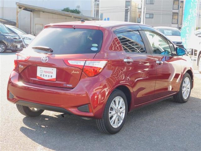 ヴィッツ F アミー ABS 横滑り防止装置 フルオートエアコン LEDライト エアバッグ ナビTV 盗難防止装置 Bモニター メモリーナビ フルセグTV ワンオーナー 衝突被害軽減システム スマートキー DVD再生(3枚目)