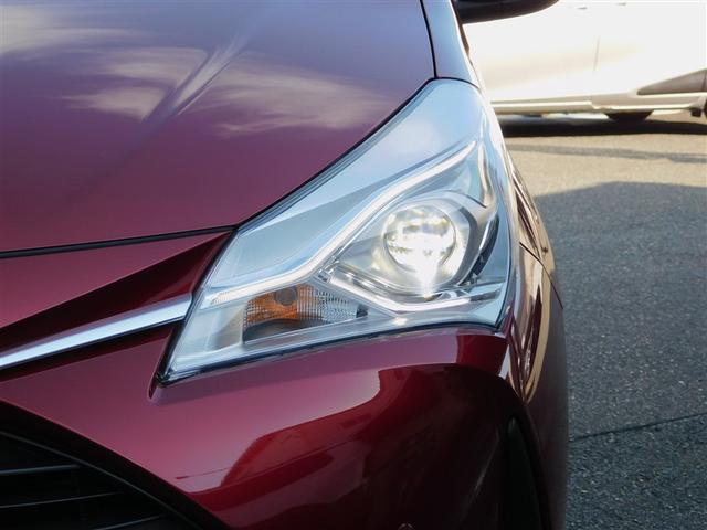 ヴィッツ F アミー ABS 横滑り防止装置 フルオートエアコン LEDライト エアバッグ ナビTV 盗難防止装置 Bモニター メモリーナビ フルセグTV ワンオーナー 衝突被害軽減システム スマートキー DVD再生(32枚目)