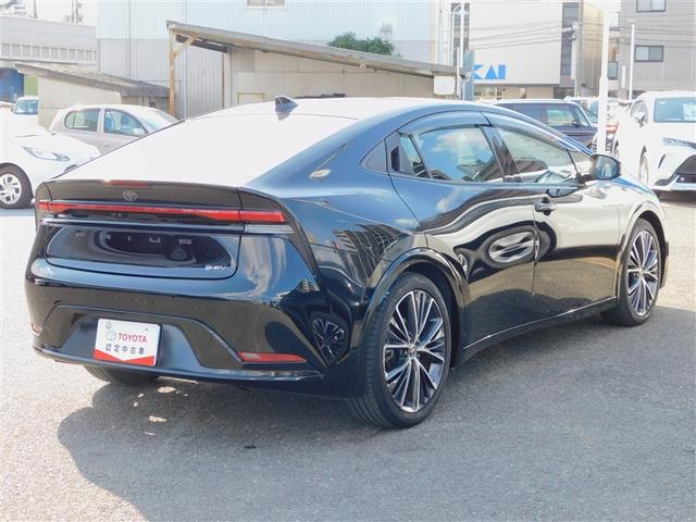 プリウス Ｚ　リアカメラ　プリクラッシュ　ＰＷシート　１オーナ　ＡＣ１００Ｖ電源　ＬＥＤランプ　オートクルーズ　アルミホイール　ＡＣ　運転席エアバッグ　横滑り防止装置　ＥＴＣ付　盗難防止システム　パワーウインドウ（3枚目）