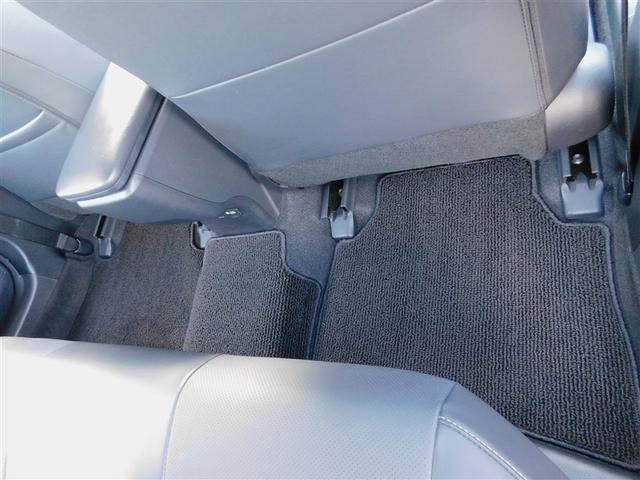 プリウス Ｚ　リアカメラ　プリクラッシュ　ＰＷシート　１オーナ　ＡＣ１００Ｖ電源　ＬＥＤランプ　オートクルーズ　アルミホイール　ＡＣ　運転席エアバッグ　横滑り防止装置　ＥＴＣ付　盗難防止システム　パワーウインドウ（8枚目）