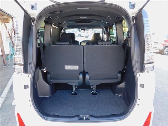 ヴォクシー ZS 煌 地上デジタル TSS 両側パワードア アイドリングストップ車 パワーウィンド 横滑防止 1オーナ 整備記録簿 DVD可 盗難防止装置 スマートエントリー Bカメラ AUX LEDヘッドライト ETC(10枚目)
