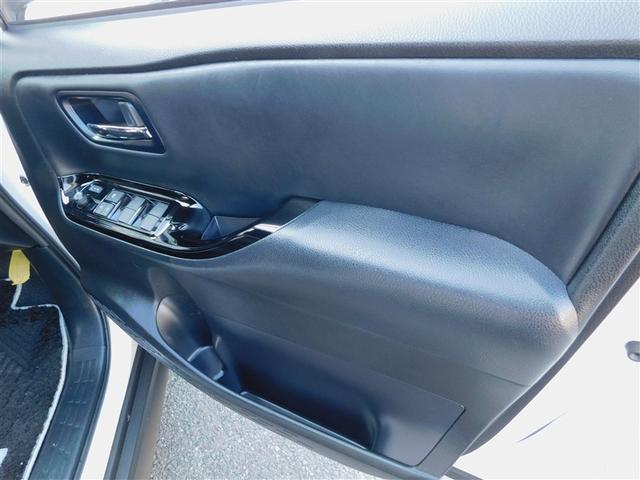 ヴォクシー ZS 煌III プリクラッシュ スマートキ アイスト DVD再生機能 記録簿付き 横滑り防止装置 ナビTV アルミ 三列シート WAC 盗難防止 オートエアコン キーレス ETC装備 パワステ メモリナビ クルコン(31枚目)