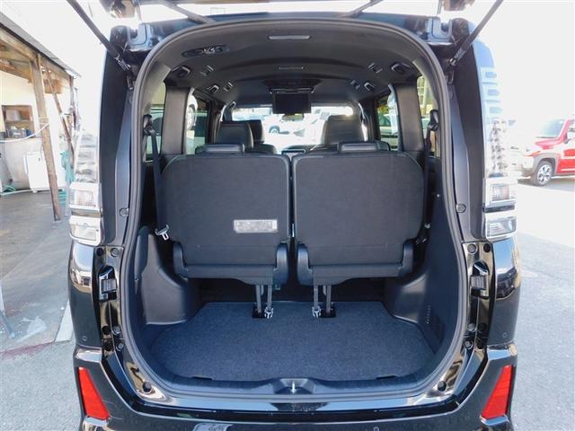 ヴォクシー ZS 煌III プリクラッシュ スマートキ アイスト 記録簿付き 横滑り防止装置 ナビTV アルミ 三列シート WAC 盗難防止 オートエアコン キーレス ETC装備 パワステ メモリナビ クルコン ABS AUX(9枚目)