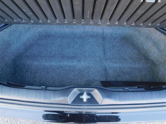 ヴォクシー ZS 煌III プリクラッシュ スマートキ アイスト 記録簿付き 横滑り防止装置 ナビTV アルミ 三列シート WAC 盗難防止 オートエアコン キーレス ETC装備 パワステ メモリナビ クルコン ABS AUX(11枚目)