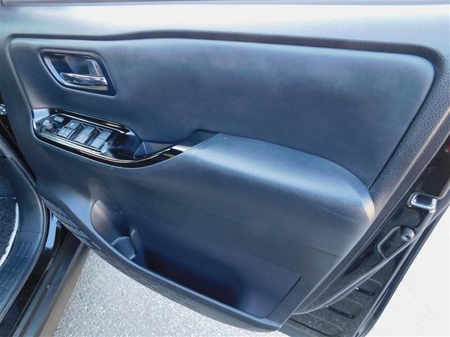 ヴォクシー ZS 煌III プリクラッシュ スマートキ アイスト 記録簿付き 横滑り防止装置 ナビTV アルミ 三列シート WAC 盗難防止 オートエアコン キーレス ETC装備 パワステ メモリナビ クルコン ABS AUX(29枚目)