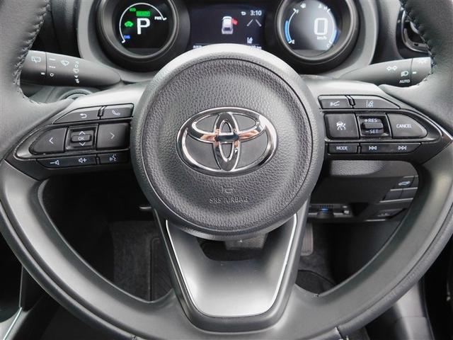 ヤリスクロス ハイブリッドG TSS イモビライザー バックモニタ- エアコン インテリキー パワーウィンド ワンオーナ Wエアバック オートクルーズ メディアプレイヤー接続 キーフリー ドライブレコーダー 横滑防止装置 アルミ(29枚目)