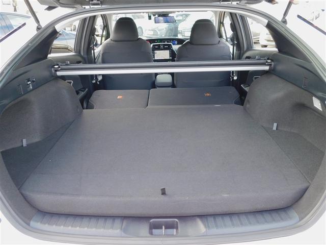 プリウスＰＨＶ Ｓセーフティパッケージ　ＡＣ１００Ｖ　地デジ　クルコン　ＴＶ　Ｂカメラ　ＬＥＤヘッドライト　スマ－トキ－　ＡＡＣ　ＥＴＣ　アルミホイール　キーレス　横滑り防止装置　ミュージックプレイヤー接続可　イモビ　ドラレコ　記録簿（10枚目）