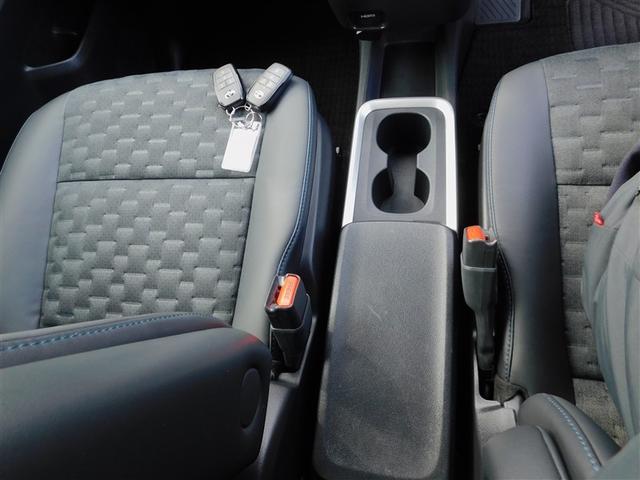 �C���p�l��̌^�Z���^�[�R���\�[���{�b�N�X