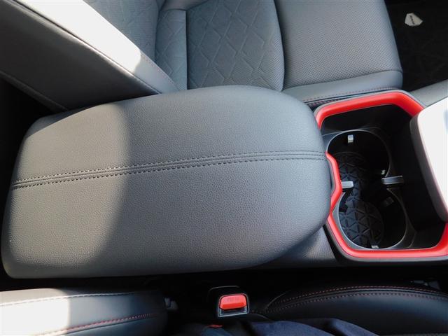 �J�b�v�z���_�[�ɃZ���^�[�R���\�[���{�b�N�X