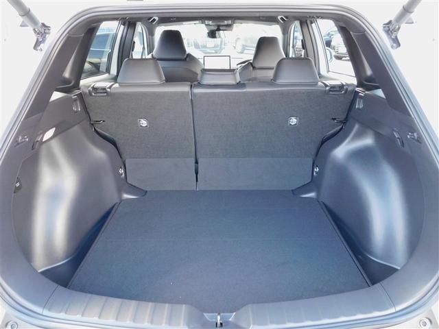 カローラクロス ハイブリッド　Ｚ　ＰＣＳ　フルセグテレビ　ＬＥＤヘッドライト　Ｂカメラ　ＴＶ　インテリジェントキー　パワーシート　キーフリー　アルミホイール　ＡＣ１００Ｖ　ＥＴＣ　盗難防止　ミュージックプレイヤー接続可　オートエアコン（9枚目）