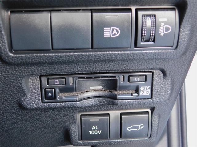 カローラクロス ハイブリッド　Ｚ　ＰＣＳ　フルセグテレビ　ＬＥＤヘッドライト　Ｂカメラ　ＴＶ　インテリジェントキー　パワーシート　キーフリー　アルミホイール　ＡＣ１００Ｖ　ＥＴＣ　盗難防止　ミュージックプレイヤー接続可　オートエアコン（21枚目）