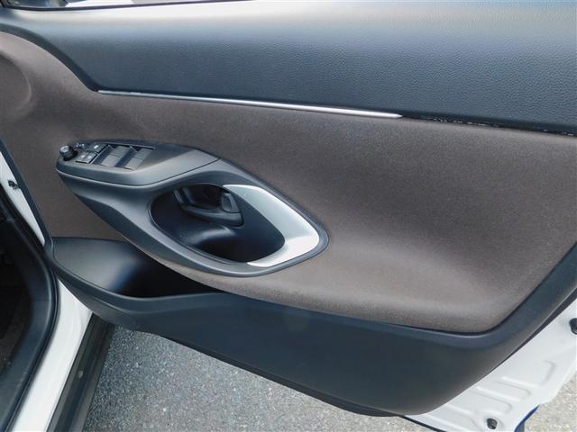 �^�]�ȃh�A�g����