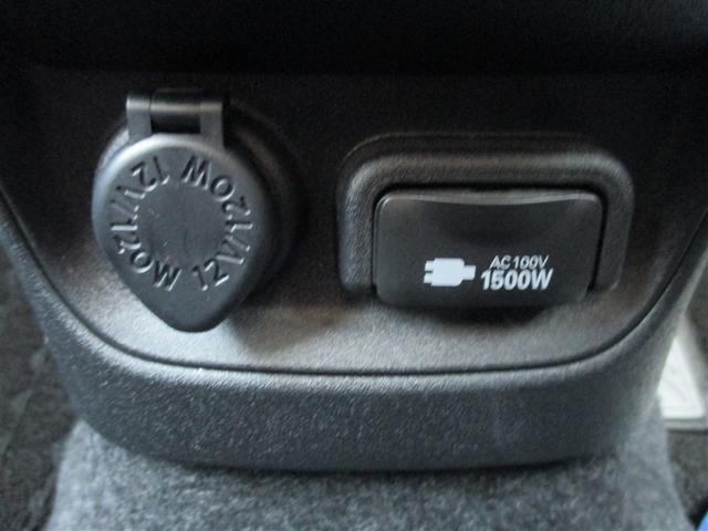 シエンタ ハイブリッドＺ　ＴＳＳ　エアバック　アルミ　キーレスエントリー　ナビＴＶ　イモビライザー　整備記録簿　バックモニター　ＬＥＤヘッドライト　ＥＴＣ車載器　横滑り防止　スマートキー　オートエアコン　サイドエアバッグ（16枚目）