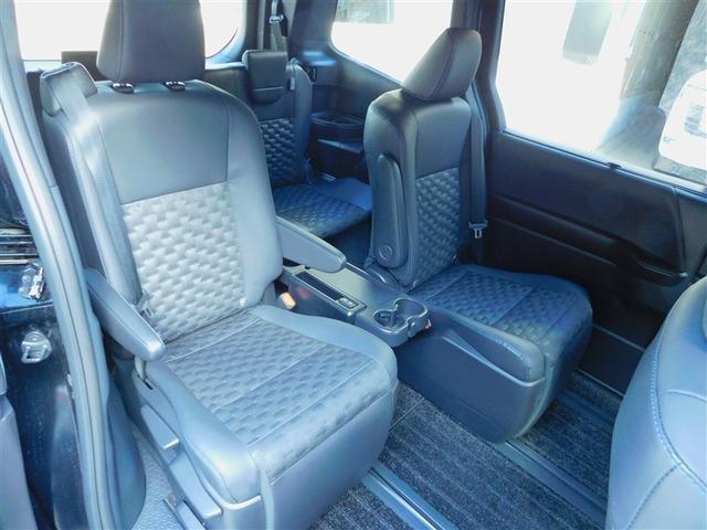 ヴォクシー ハイブリッドS-Z 両側Pドア カーテンエアバック スマキ プリクラッシュセーフティシステム Wエアコン Rカメラ DVDプレーヤー 地デジ アルミ 100V テレビ クルーズコントロール 横滑り防止機能 LEDランプ(8枚目)