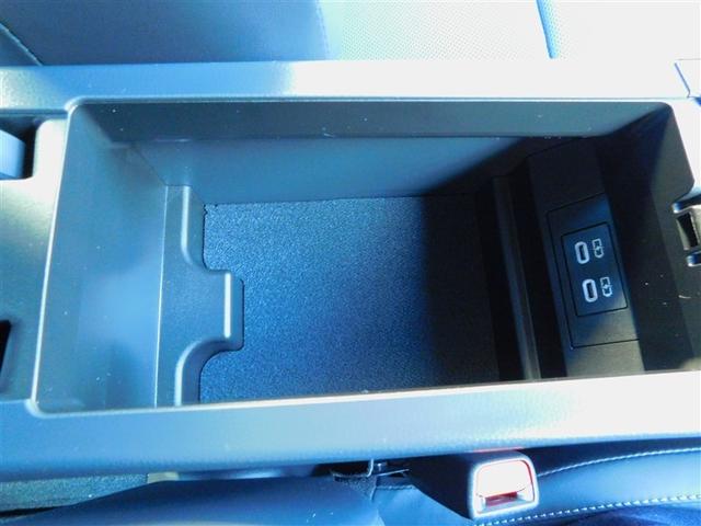 プリウス Z Rカメラ フルセグ地デジTV フルオートエアコン サイドエアバッグ 元試乗車 ドラレコ付き ESC パワーステアリング アルミ Pシート インテリキー AC100 整備記録簿 パワーウインドウ TV(32枚目)