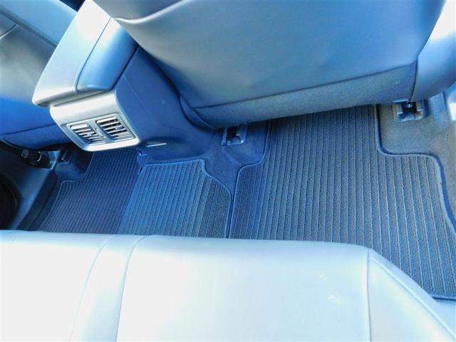 ハリアーハイブリッド Ｚ　アルミホイル　リヤカメラ　記録簿有　電動パワーシート　Ａクルコン　フルセグテレビ　ＡＵＸ　ＬＥＤライト　盗難防止装置　横滑り防止機能　ナビＴＶ　キーレス　ＥＴＣ付　スマートキー　ＡＢＳ　エアバッグ（9枚目）