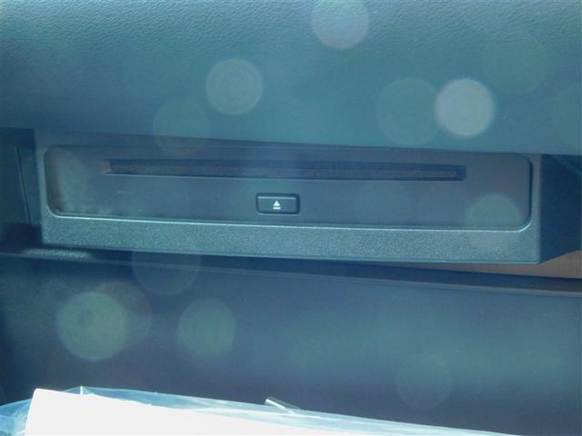 ヴォクシー ハイブリッドＳ－Ｚ　両側Ｐドア　カーテンエアバック　スマキ　プリクラッシュセーフティシステム　Ｗエアコン　Ｒカメラ　ＤＶＤプレーヤー　地デジ　アルミ　１００Ｖ　テレビ　クルーズコントロール　横滑り防止機能　ＬＥＤランプ（19枚目）