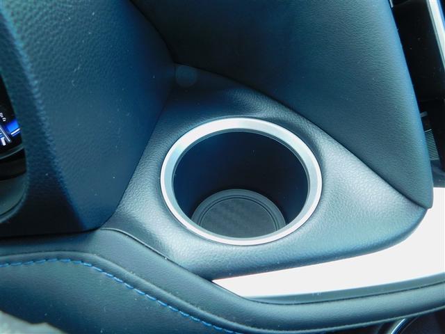 ヴォクシー ハイブリッドＳ－Ｚ　両側Ｐドア　カーテンエアバック　スマキ　プリクラッシュセーフティシステム　Ｗエアコン　Ｒカメラ　ＤＶＤプレーヤー　地デジ　アルミ　１００Ｖ　テレビ　クルーズコントロール　横滑り防止機能　ＬＥＤランプ（30枚目）