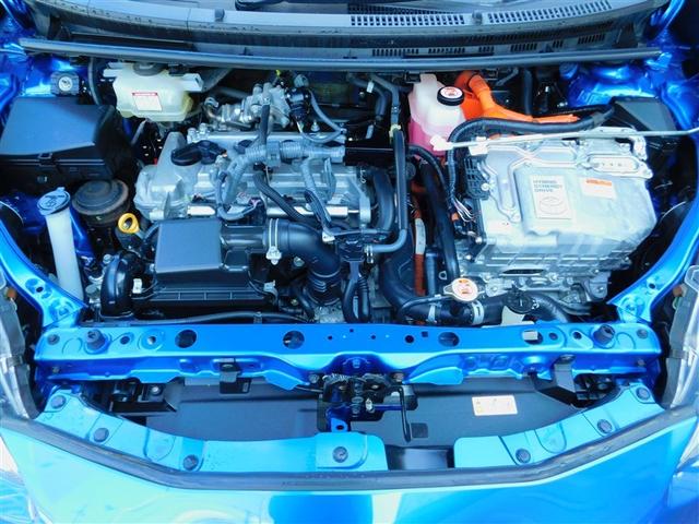 アクア S サポカー セキュリティ リヤカメラ 整備点検記録簿 DVDプレーヤー TV&ナビ 助手席エアバッグ キーレス付き 1オーナー スマキー メディアプレイヤー接続 エアコン 地デジフルセグTV VSA(32枚目)