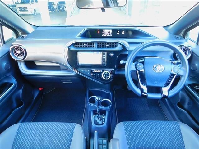 アクア クロスオーバー　グラム　スマ－トキ－　ＡＡＣ　ＡＷ　１オーナー　点検記録簿　ＬＥＤ　盗難防止システム　ワンセグＴＶ　ナビ＆ＴＶ　エアバック　メモリーナビ　ミュージックプレイヤー接続可　パワーウィンドウ　パワーステアリング（6枚目）