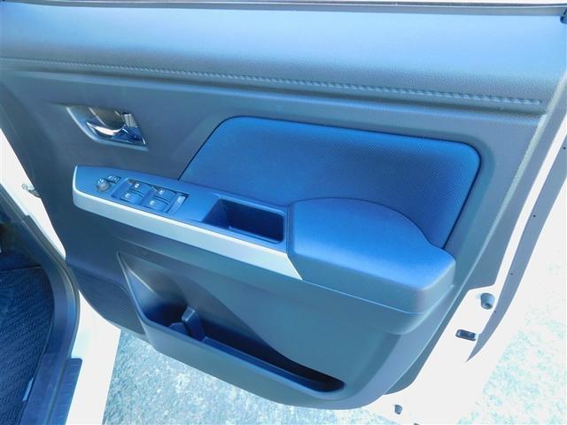 ルーミー カスタムＧ　ＶＳＣ　両側オートスライドドア　衝突軽減ブレーキシステム　バックモニター　アルミ　メディアプレイヤー接続　ＬＥＤライト　地デジフルセグＴＶ　記録簿有　ＡＡＣ　ＤＶＤ再生可　キーフリー　Ａストップ　ＰＳ（28枚目）