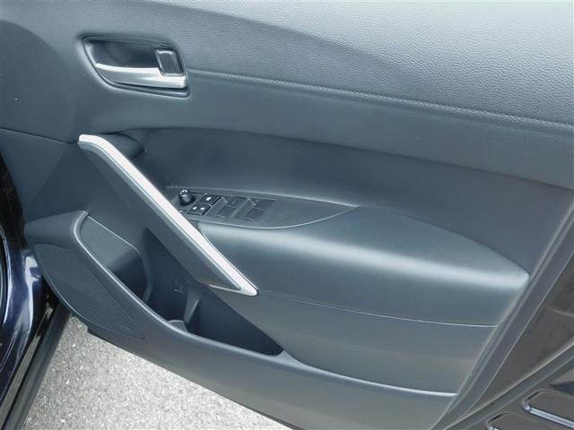 カローラクロス ハイブリッド Z 衝突軽減B アルミ エアコン Pシート 点検記録簿 フルセグTV LEDライト 助手席エアバッグ ESC リヤカメラ 盗難防止システム クルコン メディアプレイヤー接続 ドライブレコーダ エアバッグ(32枚目)