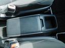 ハイブリッドＺＳ　煌ＩＩ　３列シ－ト　１オナ　キーフリー　ＥＴＣ車載器　ウォークスルー　フルセグテレビ　ＬＥＤヘッドライト　デュアルエアコン　スマートキー　定期点検記録簿　ＡＵＸ　アルミ　メモリーナビゲーション　クルコン（23枚目）