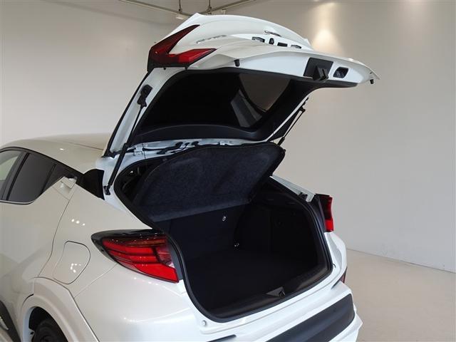 Ｃ－ＨＲ Ｇ　モード　ネロ　セーフティプラス　衝突被害軽減システム　メモリーナビ　フルセグ　バックカメラ　ＥＴＣ　フルエアロ　ＬＥＤヘッドランプ　スマートキー（21枚目）