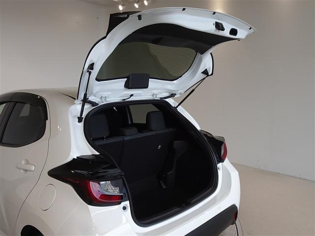 ヤリス ハイブリッドX 衝突被害軽減システム メモリーナビ バックカメラ ETC(21枚目)