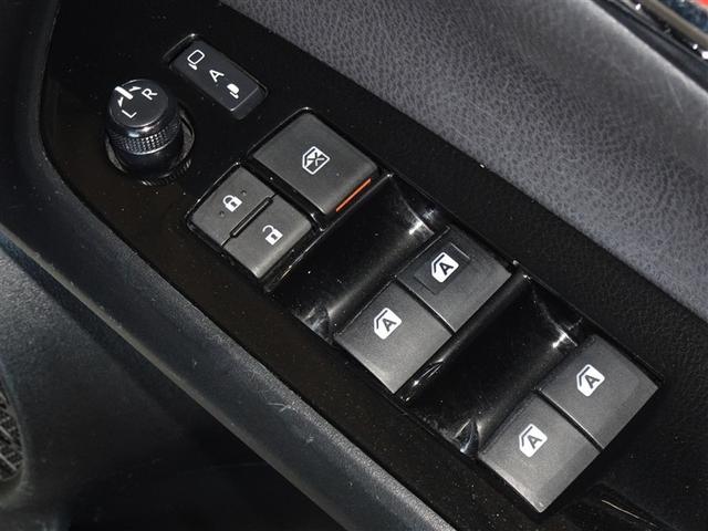 プリウス Sセーフティプラス 衝突被害軽減システム メモリーナビ フルセグ バックカメラ ETC LEDヘッドランプ スマートキー(17枚目)