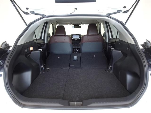 ヤリスクロス ハイブリッドＺ　衝突被害軽減システム　メモリーナビ　フルセグ　バックカメラ　ＥＴＣ　フルエアロ　ＬＥＤヘッドランプ　スマートキー（21枚目）