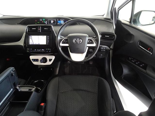 プリウス Ｓセーフティプラス　衝突被害軽減システム　メモリーナビ　フルセグ　バックカメラ　ＥＴＣ　ＬＥＤヘッドランプ　スマートキー（5枚目）