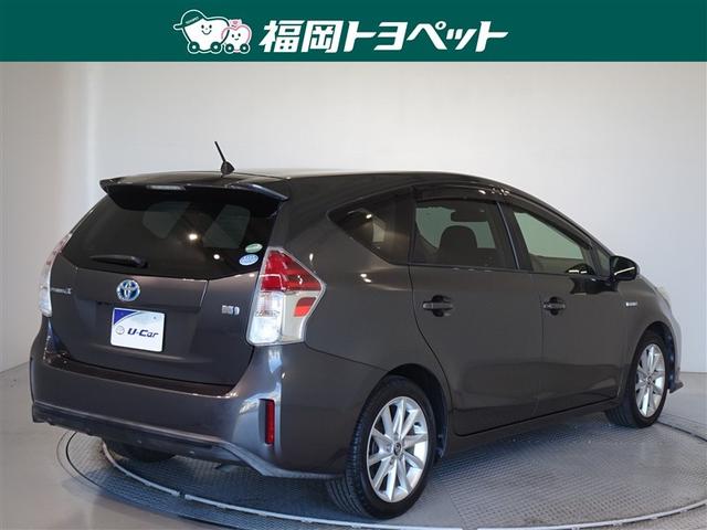 色は精悍なグレーメタリックです。