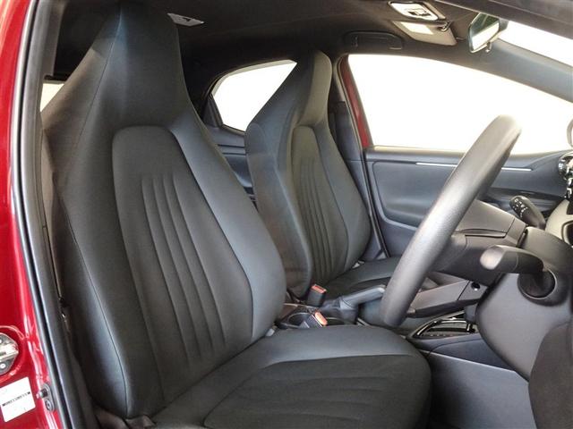 ヤリス Ｇ　衝突被害軽減システム　バックカメラ　ＬＥＤヘッドランプ　スマートキー（4枚目）