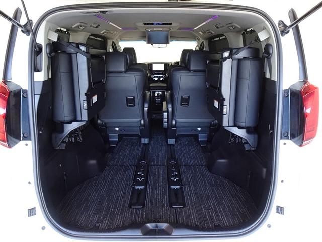 アルファード ２．５Ｓ　Ｃパッケージ　衝突被害軽減システム　メモリーナビ　後席モニター　バックカメラ　ＥＴＣ　両側電動スライド　フルエアロ　３列シート　ＬＥＤヘッドランプ　スマートキー　乗車定員７人（24枚目）