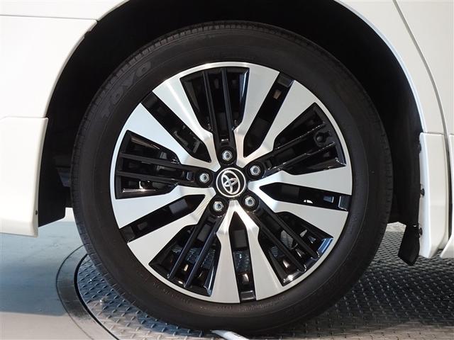 アルファード ２．５Ｓ　Ｃパッケージ　衝突被害軽減システム　メモリーナビ　後席モニター　バックカメラ　ＥＴＣ　両側電動スライド　フルエアロ　３列シート　ＬＥＤヘッドランプ　スマートキー　乗車定員７人（28枚目）