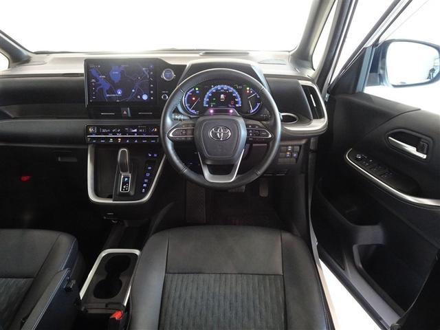 ノア ハイブリッドZ 衝突被害軽減システム メモリーナビ フルセグ バックカメラ ETC 両側電動スライド 3列シート LEDヘッドランプ スマートキー 乗車定員7人(5枚目)