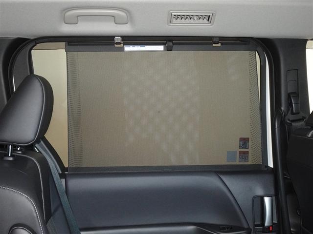 ノア ハイブリッドZ 衝突被害軽減システム メモリーナビ フルセグ バックカメラ ETC 両側電動スライド 3列シート LEDヘッドランプ スマートキー 乗車定員7人(22枚目)