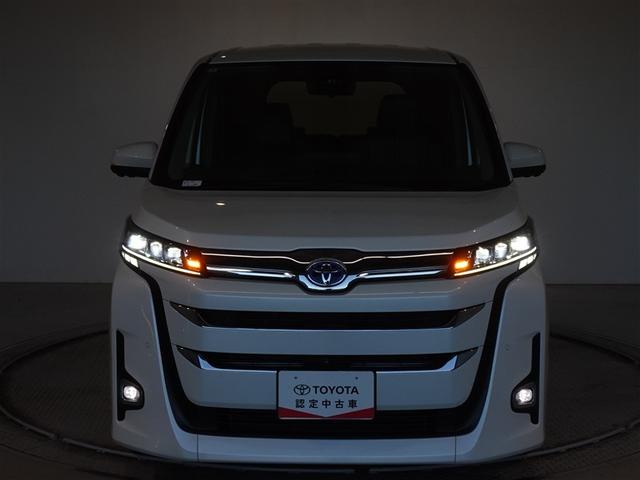 ノア ハイブリッドZ 衝突被害軽減システム メモリーナビ フルセグ バックカメラ ETC 両側電動スライド 3列シート LEDヘッドランプ スマートキー 乗車定員7人(29枚目)