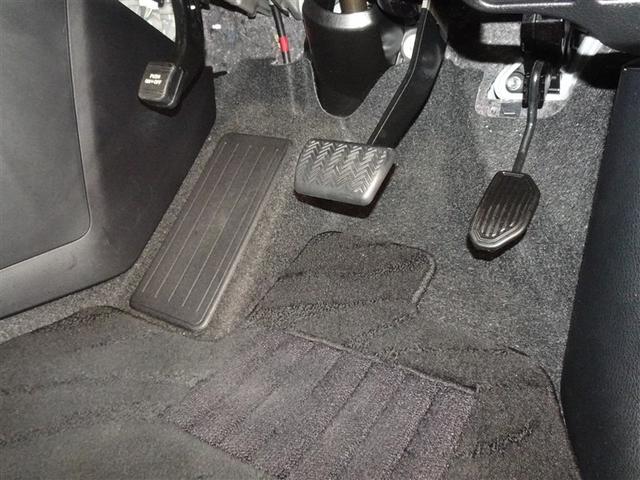 ヴォクシー ハイブリッドZS 煌III 衝突被害軽減システム メモリーナビ フルセグ バックカメラ ETC 両側電動スライド 3列シート LEDヘッドランプ スマートキー 乗車定員7人(11枚目)