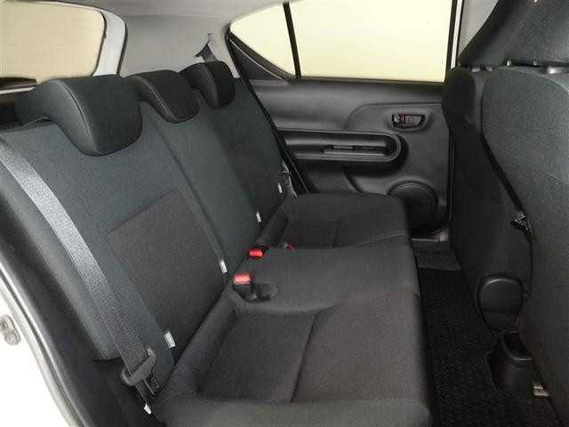 アクア Ｓ　衝突被害軽減システム　メモリーナビ　フルセグ　バックカメラ　ＥＴＣ　スマートキー（18枚目）