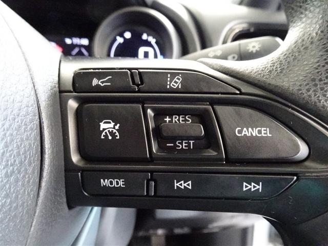 ヤリス ハイブリッドＧ　衝突被害軽減システム　メモリーナビ　フルセグ　バックカメラ　ＥＴＣ　ＬＥＤヘッドランプ　スマートキー（12枚目）