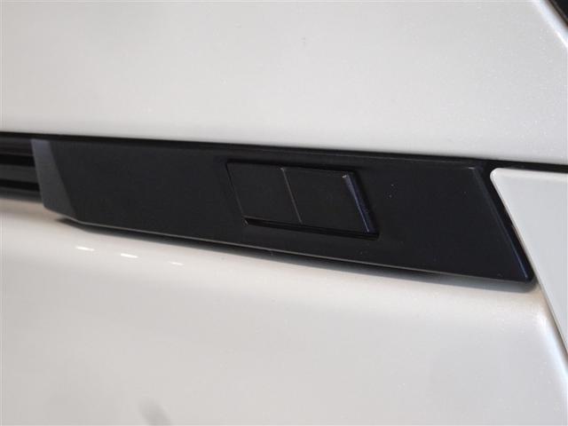 �p���[�o�b�N�h�A�̊J�X�C�b�`�̓g���^�Ƃ��ď��߂Ďԗ����ʗ����ɔz�u�A�ジ���肷�邱�ƂȂ��J�ł��܂��B