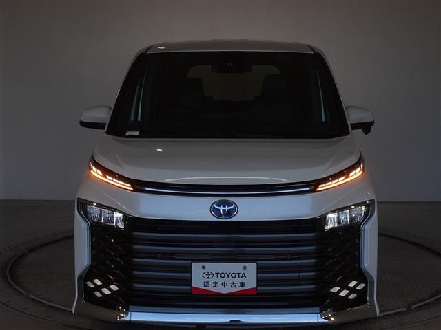 ��Ԃ̃��C�e�B���O��\�����Ă݂܂����B�w�b�h�����v�͂k�d�c�A�ȃG�l�Ŗ��邢�ł���B