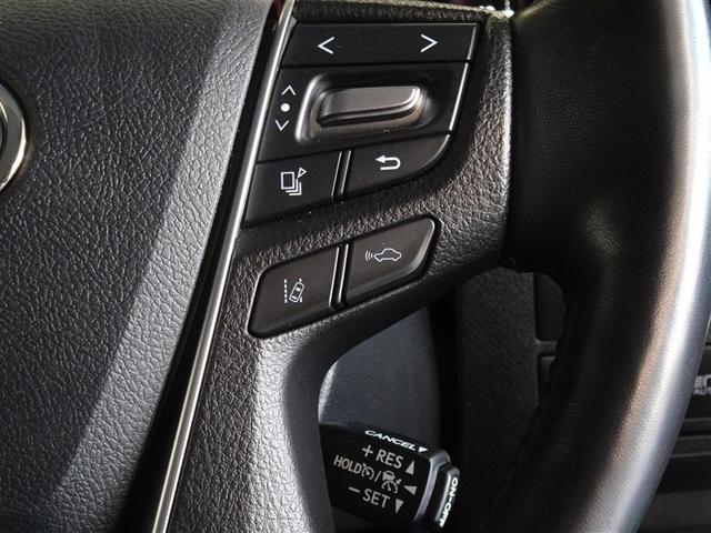 アルファード ２．５Ｓ　Ｃパッケージ　衝突被害軽減システム　メモリーナビ　フルセグ　後席モニター　バックカメラ　ＥＴＣ　両側電動スライド　３列シート　ＬＥＤヘッドランプ　スマートキー　乗車定員７人（11枚目）